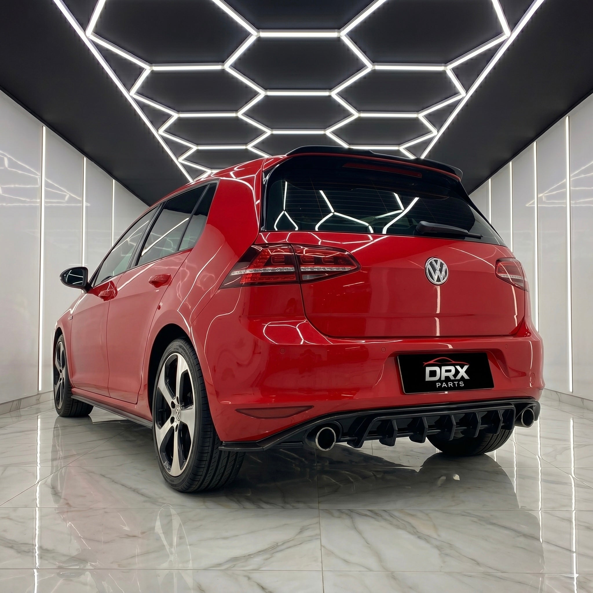 Difusor Trasero Deportivo Golf GTI MK7 Negro Brillo (2012-2017) | DRX Parts
