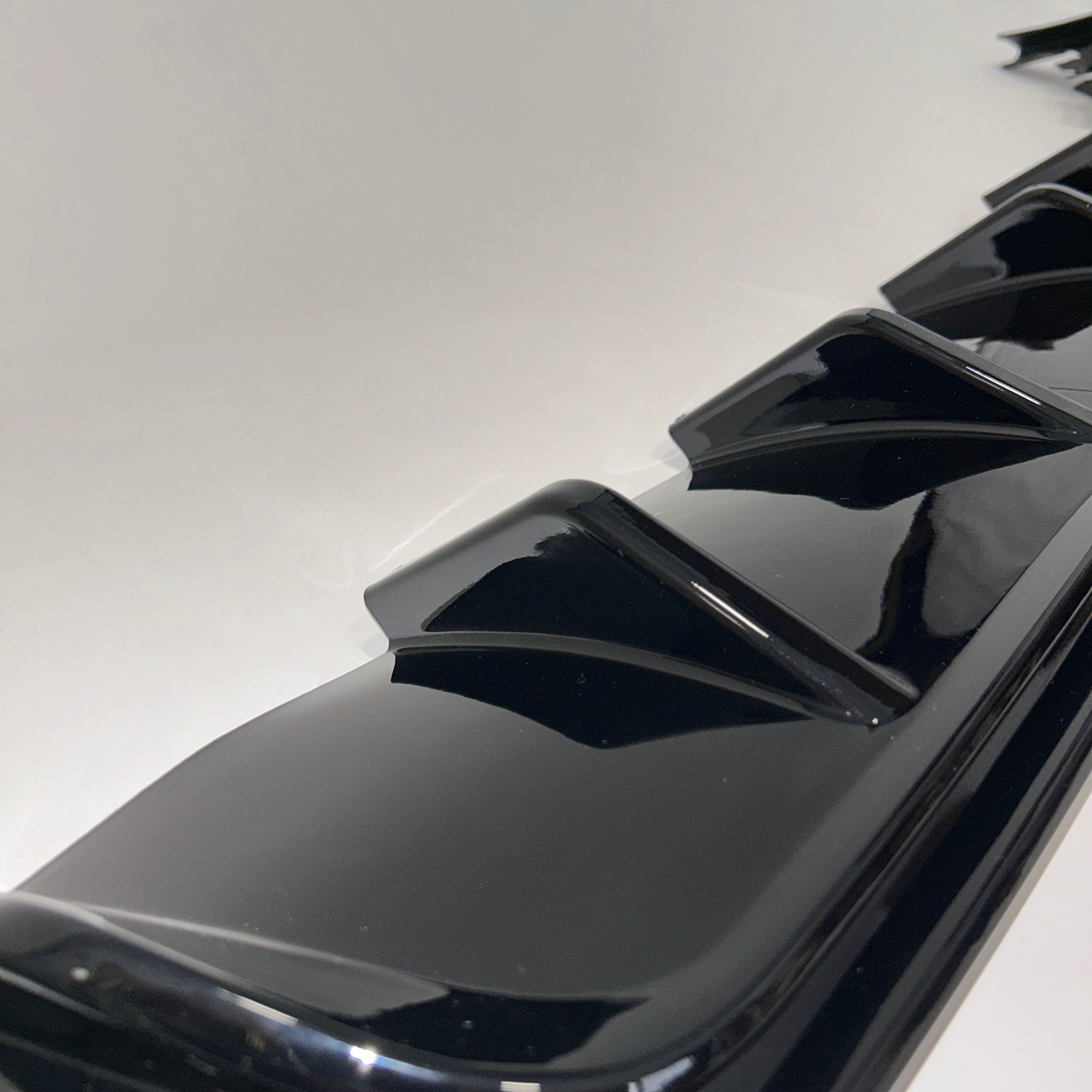 Difusor Golf GTI 7.5 TCR Negro Brillo